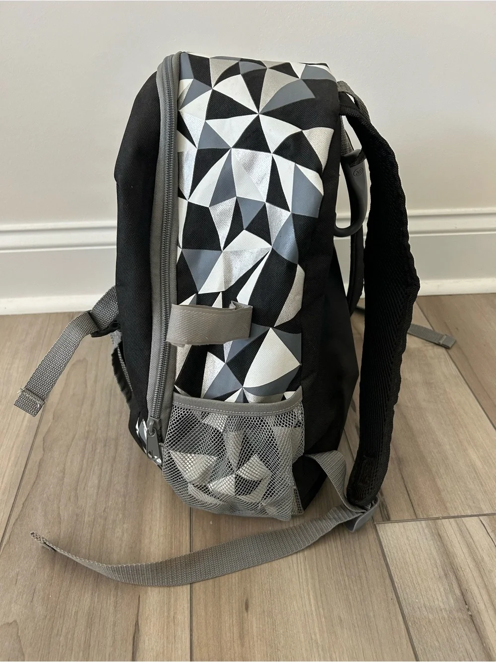 Rawlings Black and Gray Geometric Pattern Backpack